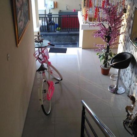ホテルDiponegoro House サラティガ エクステリア 写真